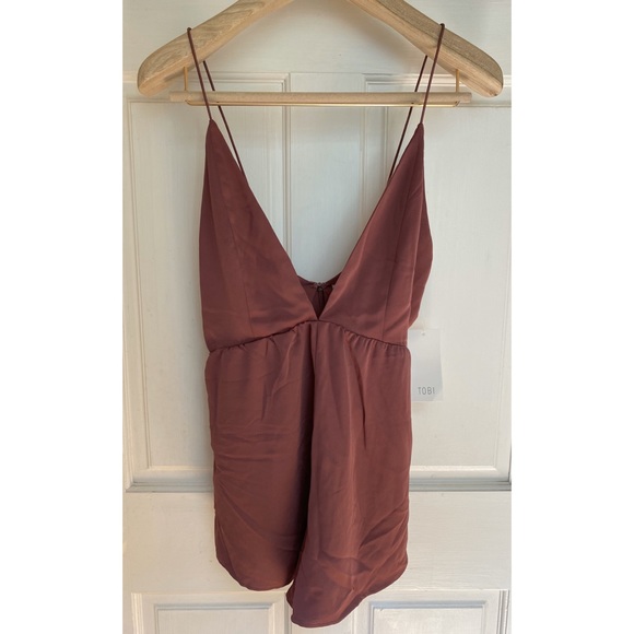 🚫SOLD🚫*BRAND N by EW* TOBI PLUNGING ROMPER - Picture 4 of 6